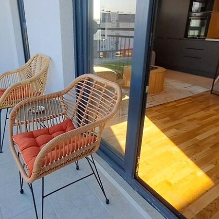 Stylish One Bedroom Apartment Подгориця Екстер'єр фото