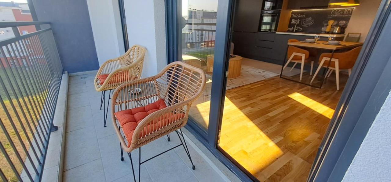 Stylish One Bedroom Apartment Подгориця Екстер'єр фото